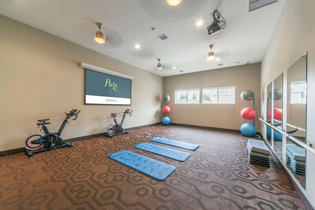 PAR_Amenities_Fitness-Center_Yoga-Flex-Room_008-1024x683